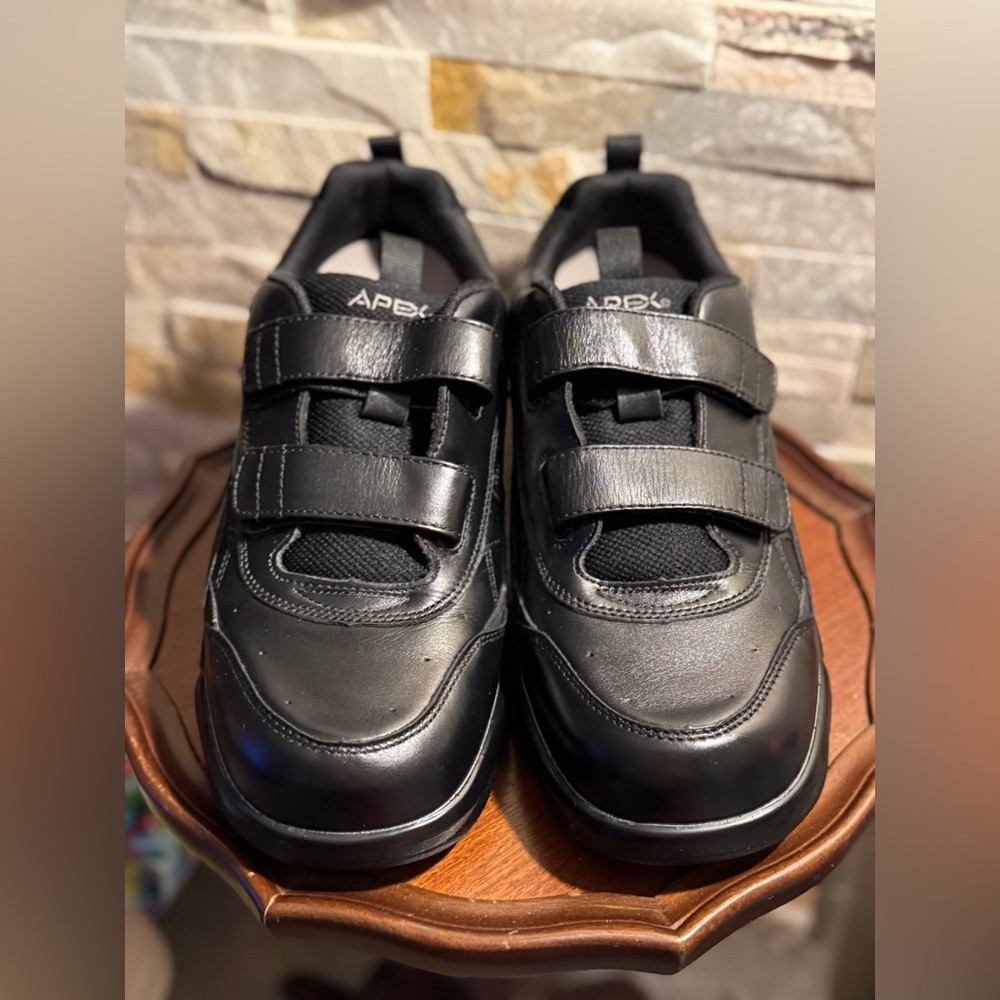Apex Men's Black Velcro Athletic Sneakers